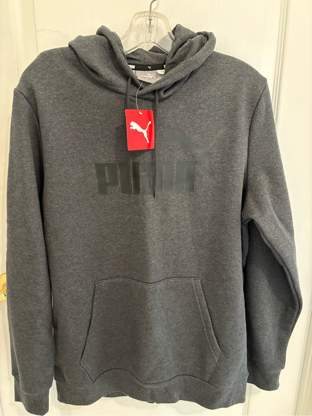 Puma Men's Charcoal Gray Hoodie with Subtle Logo (Size M)